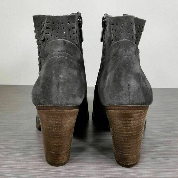 Vince Camuto Fenyia Bootie, Grey Suede, Womens Size 9 & 9.5 - Picture 5 of 10